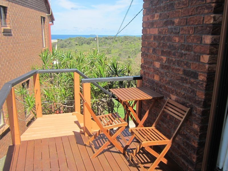 10A Lighthouse Crescent, Emerald Beach NSW 2456