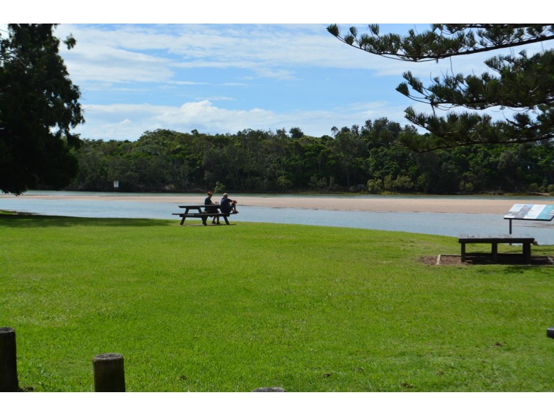 44 Moonee Beach Rd, Moonee Beach NSW 2450