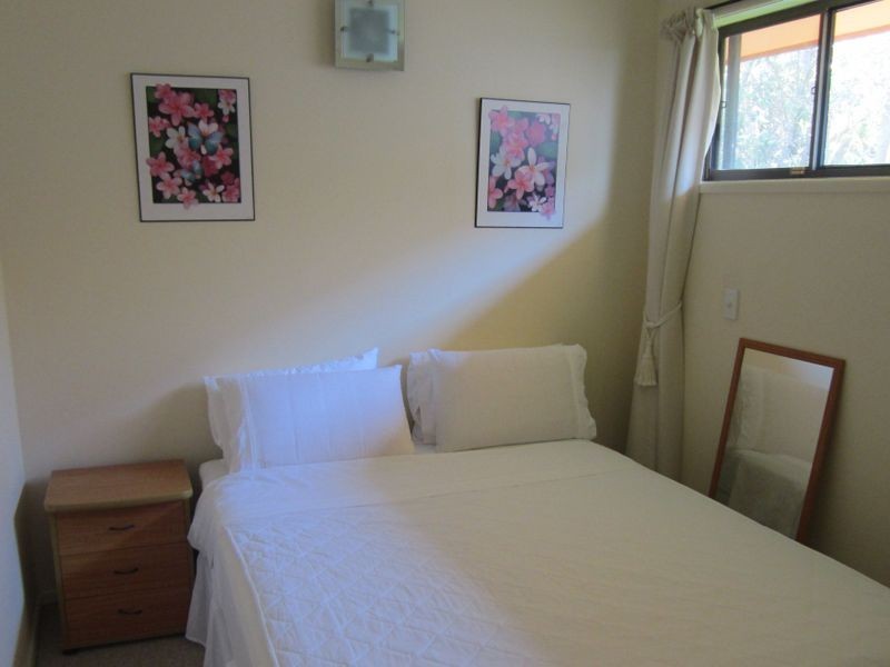 10 Lighthouse Crescent, Emerald Beach NSW 2456