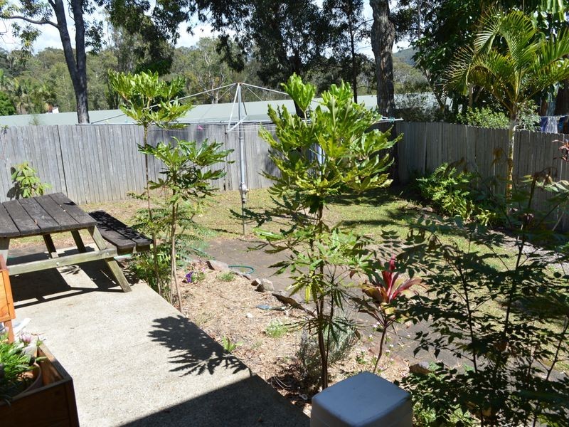 9 Pine Crescent, Sandy Beach NSW 2456