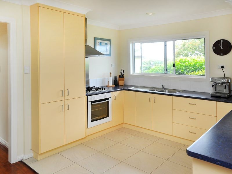 72 Arrawarra Road, Arrawarra Headland NSW 2456