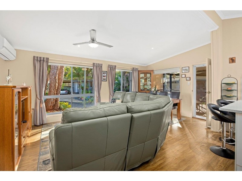 5 Hibiscus Road Darlington Park, Arrawarra NSW 2456