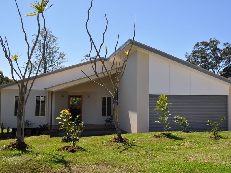 22 Strawberry Close, Woolgoolga NSW 2456