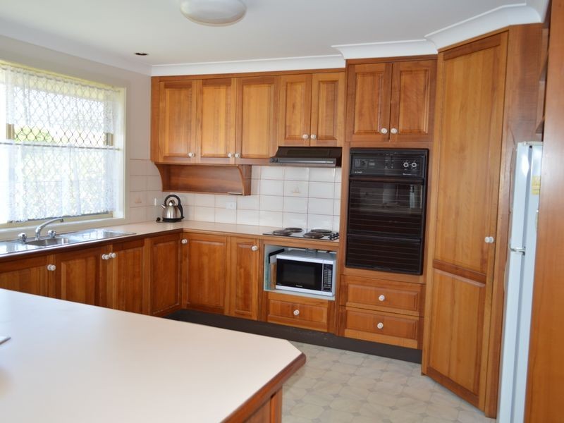 4 Bluegum Avenue, Sandy Beach NSW 2456