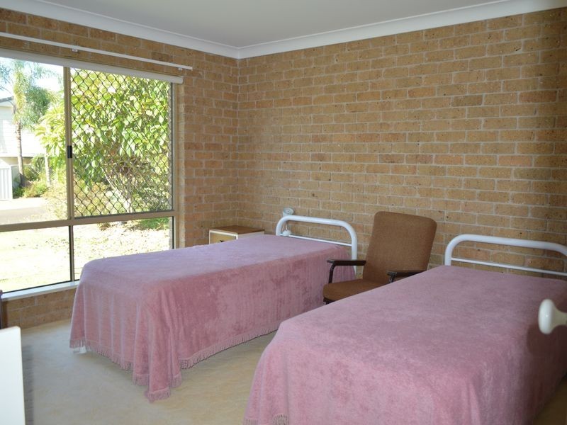 4 Bluegum Avenue, Sandy Beach NSW 2456