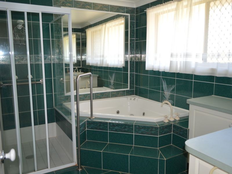 4 Bluegum Avenue, Sandy Beach NSW 2456