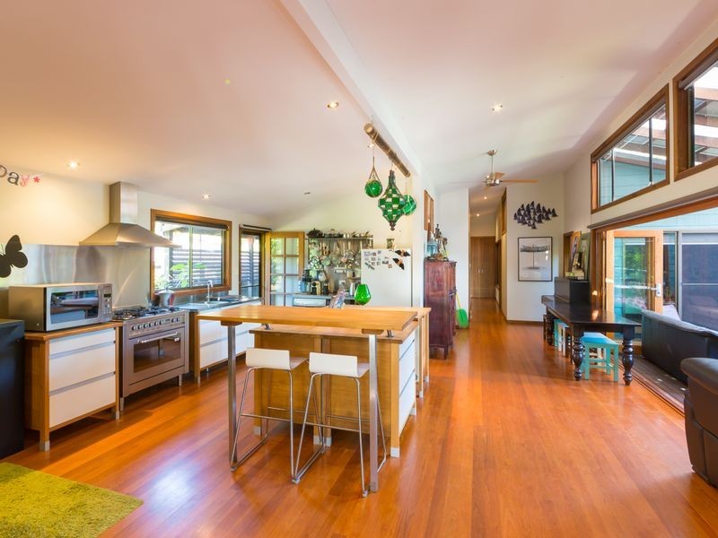 40 Fishermans Drive, Emerald Beach NSW 2456
