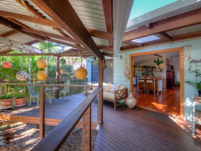 40 Fishermans Drive, Emerald Beach NSW 2456