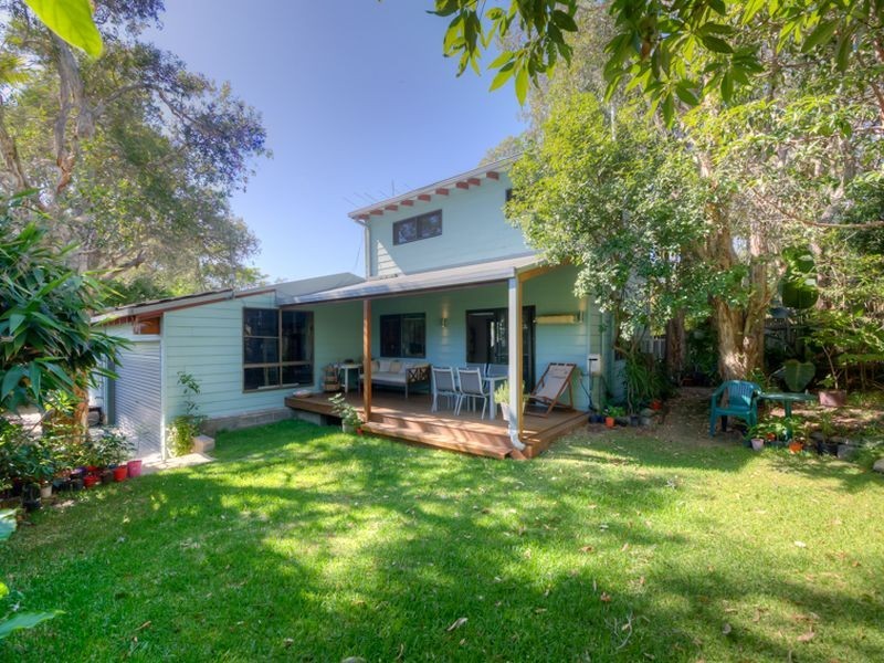 40 Fishermans Drive, Emerald Beach NSW 2456