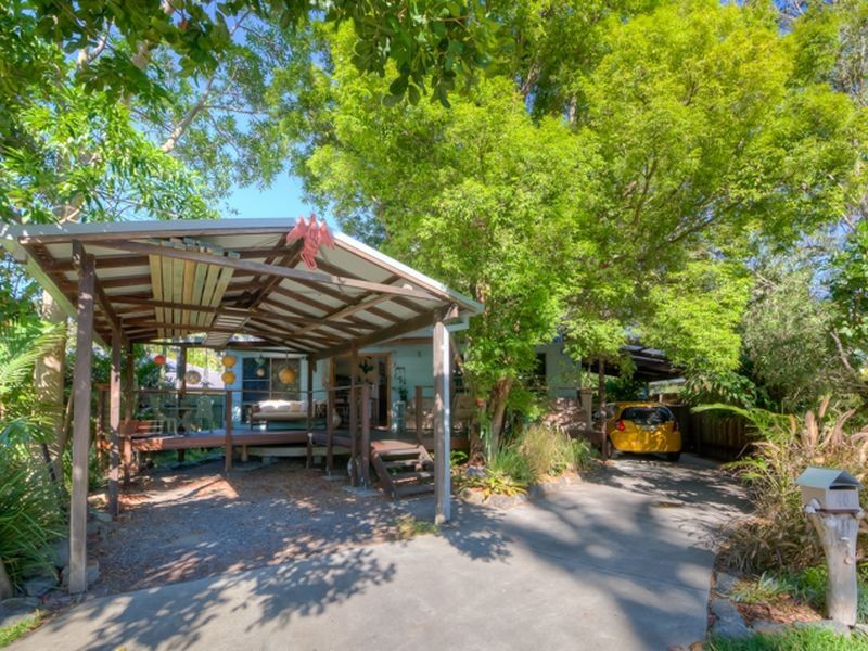 40 Fishermans Drive, Emerald Beach NSW 2456