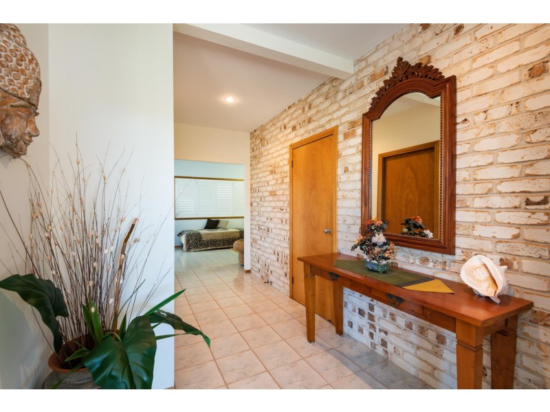 6 Hofmeier Close, Woolgoolga NSW 2456