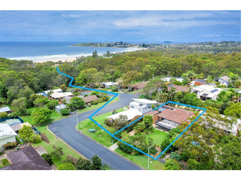 31 Campbell Street, Safety Beach NSW 2456