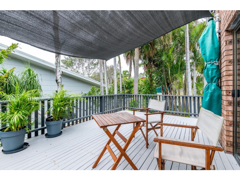 31 Campbell Street, Safety Beach NSW 2456