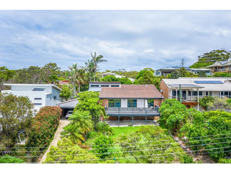 31 Campbell Street, Safety Beach NSW 2456