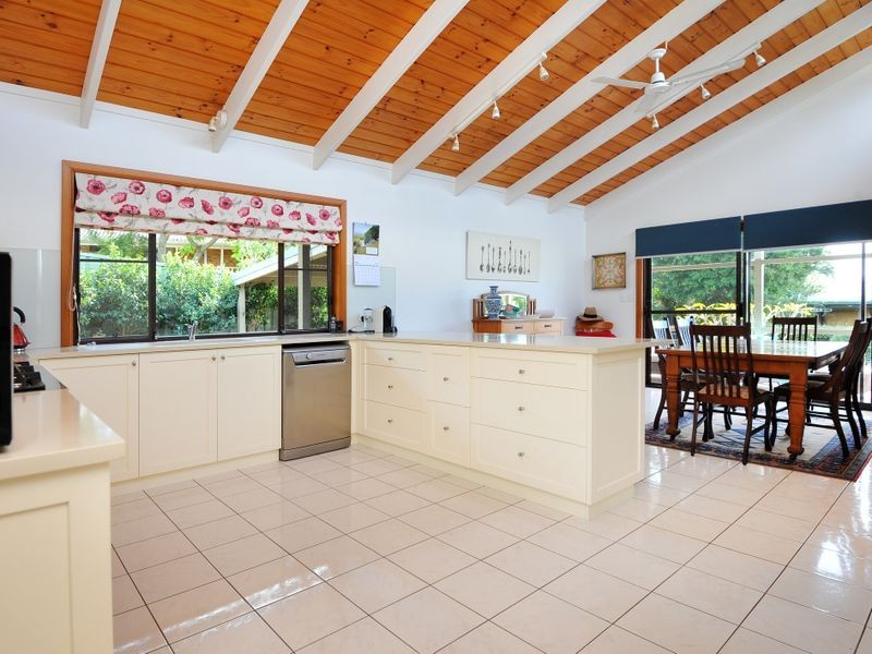 3 Rezeik Close, Safety Beach NSW 2456