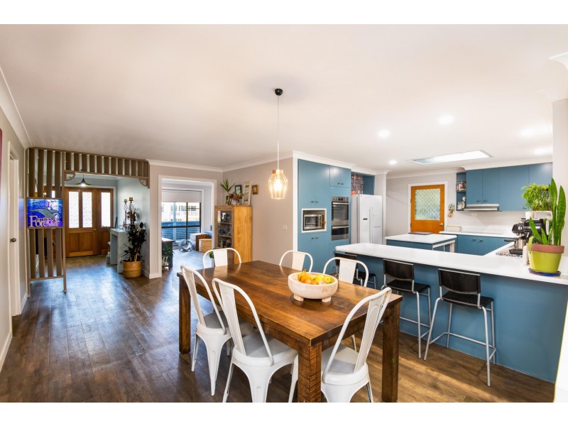 16 Young Street, Safety Beach NSW 2456