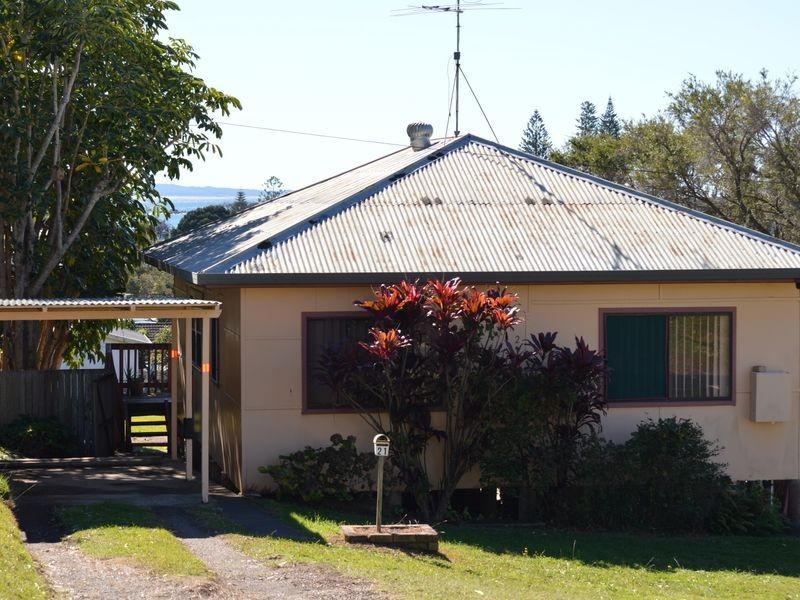 21 Nelson Street, Woolgoolga NSW 2456