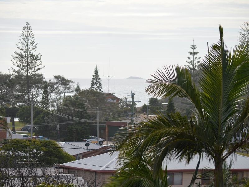 21 Nelson Street, Woolgoolga NSW 2456