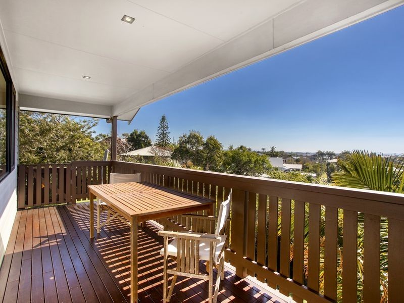 35 Ocean View Road, Arrawarra Headland NSW 2456