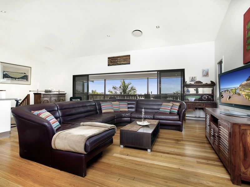 35 Ocean View Road, Arrawarra Headland NSW 2456
