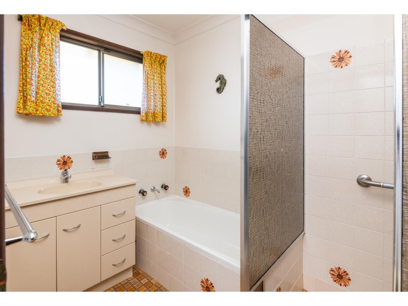 23 Sunset Avenue, Woolgoolga NSW 2456