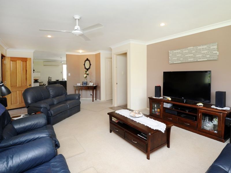 8 McIntosh Crescent, Woolgoolga NSW 2456