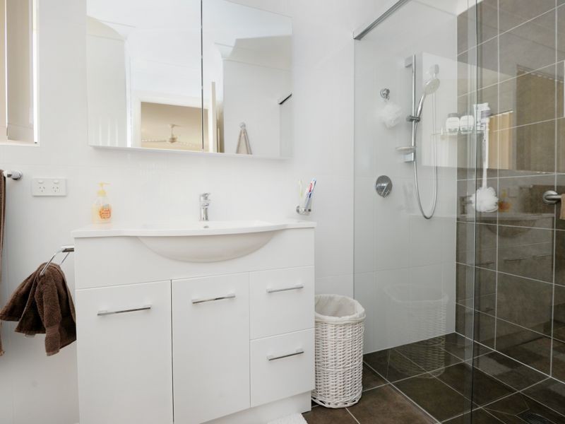 8 McIntosh Crescent, Woolgoolga NSW 2456