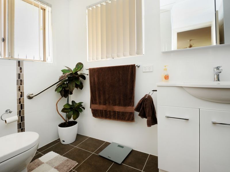 8 McIntosh Crescent, Woolgoolga NSW 2456