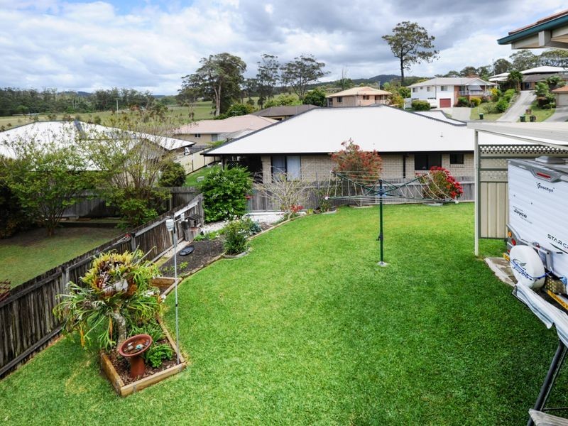 8 McIntosh Crescent, Woolgoolga NSW 2456