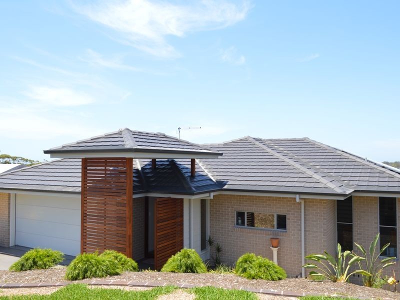 7 Houlahan Close, Woolgoolga NSW 2456