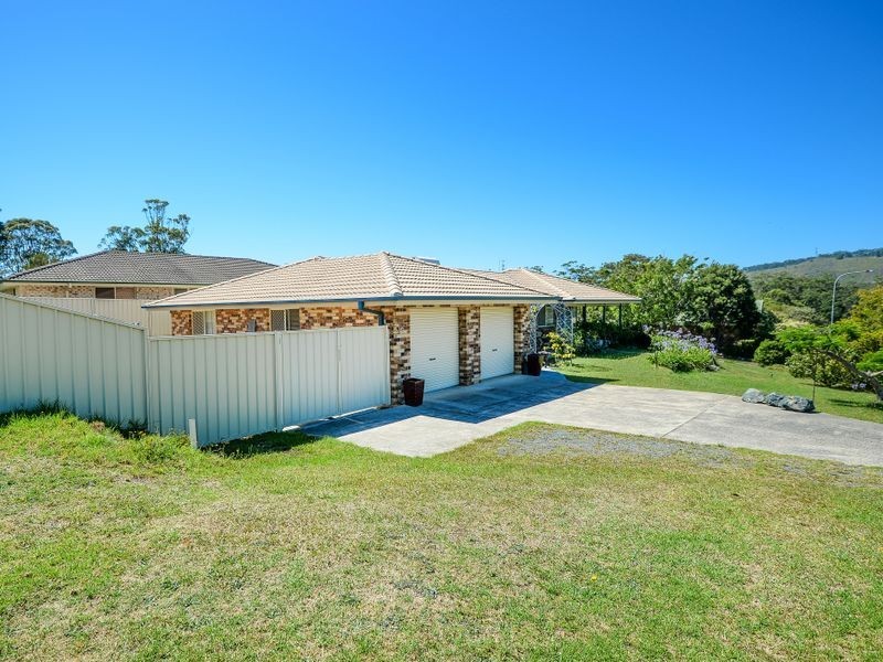 1 McIntosh Crescent, Woolgoolga NSW 2456