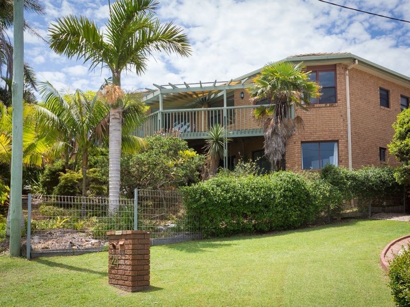 26 Ocean Street, Woolgoolga NSW 2456