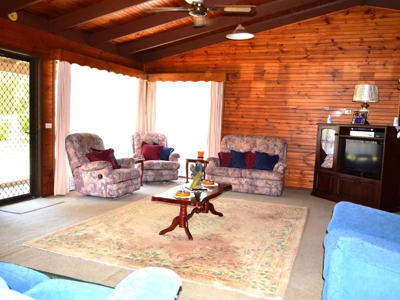 77 Blackbutt Ave, Sandy Beach NSW 2456