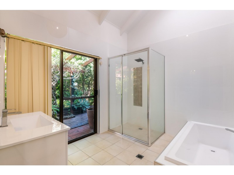 13 Ocean View Crescent, Emerald Beach NSW 2456