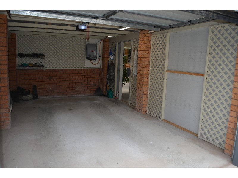 1 Kim Close, Woolgoolga NSW 2456