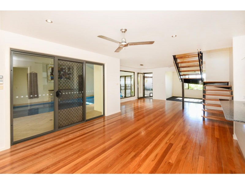 3 Yachtsman Drive, Safety Beach NSW 2456