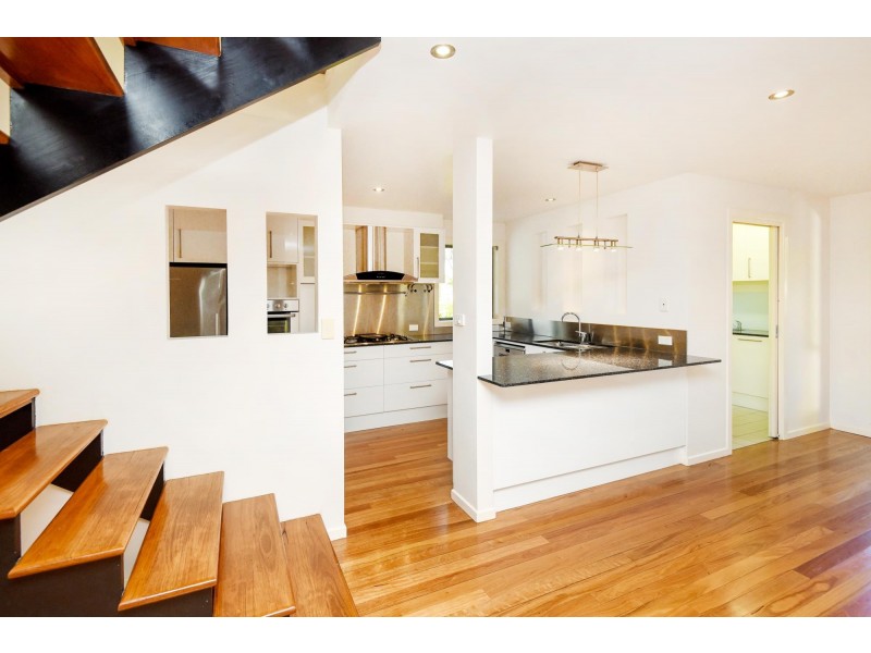 3 Yachtsman Drive, Safety Beach NSW 2456