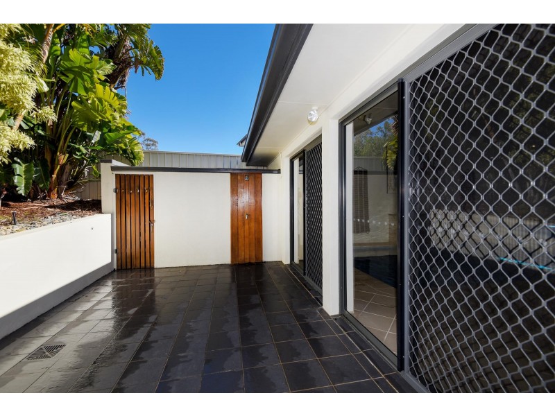 3 Yachtsman Drive, Safety Beach NSW 2456