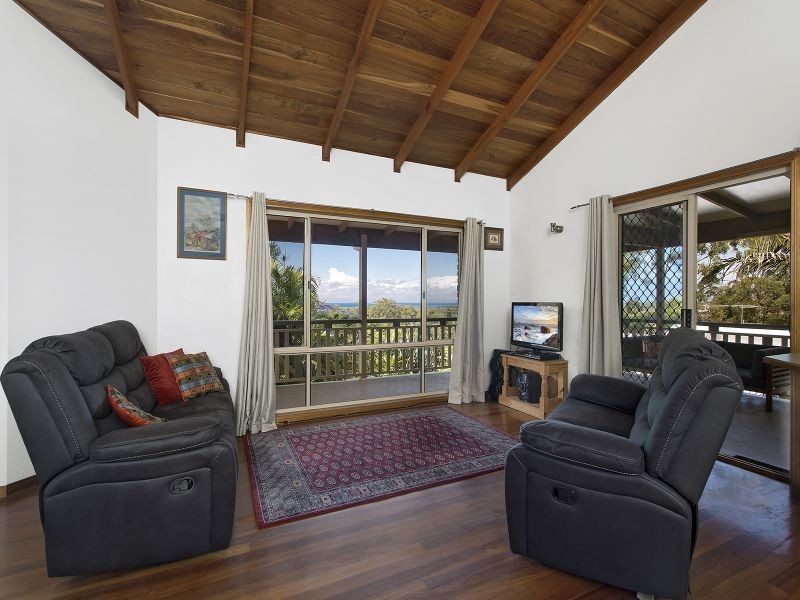 14 Houlahan Close, Woolgoolga NSW 2456
