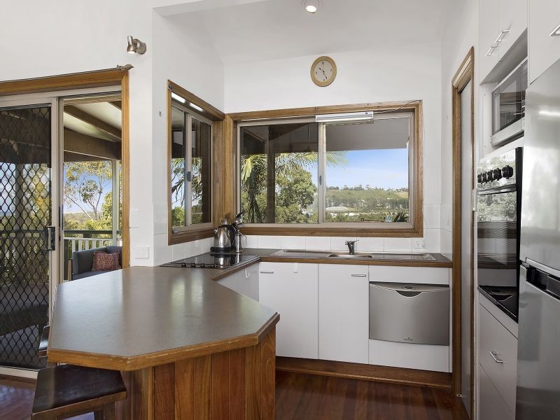 14 Houlahan Close, Woolgoolga NSW 2456