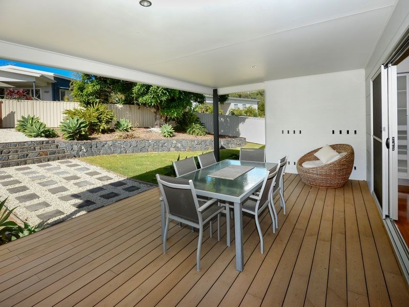 7 Outrigger Place, Safety Beach NSW 2456