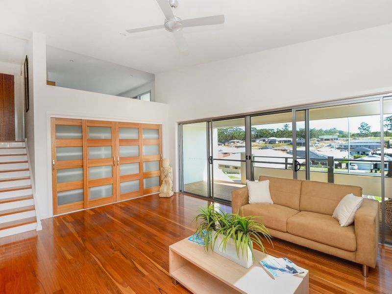 7 Outrigger Place, Safety Beach NSW 2456