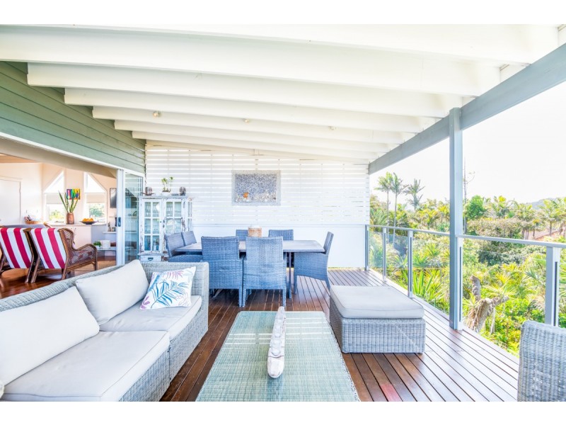 41 Dammerel crescent, Emerald Beach NSW 2456
