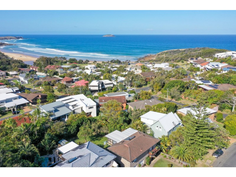 41 Dammerel crescent, Emerald Beach NSW 2456
