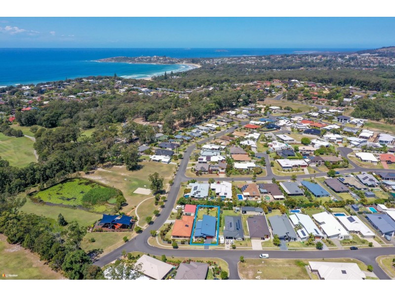 68 Admiralty Drive, Safety Beach NSW 2456