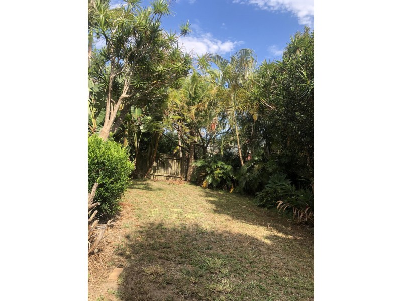 5 Barnes street, Woolgoolga NSW 2456