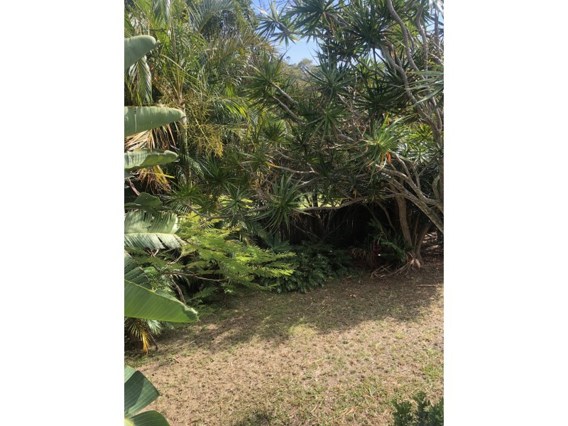 5 Barnes street, Woolgoolga NSW 2456