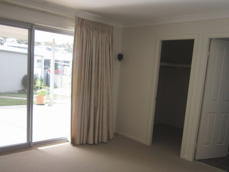 4 Reef Cove, Safety Beach NSW 2456