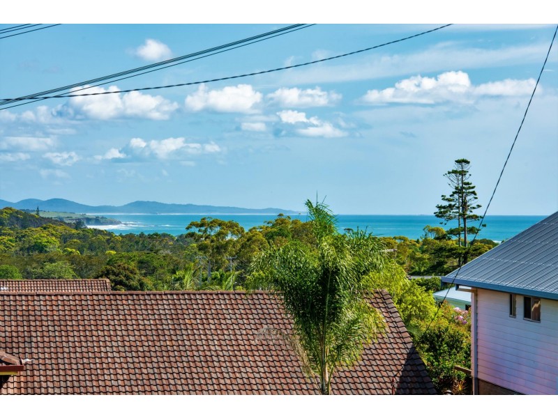 8A High Street, Woolgoolga NSW 2456