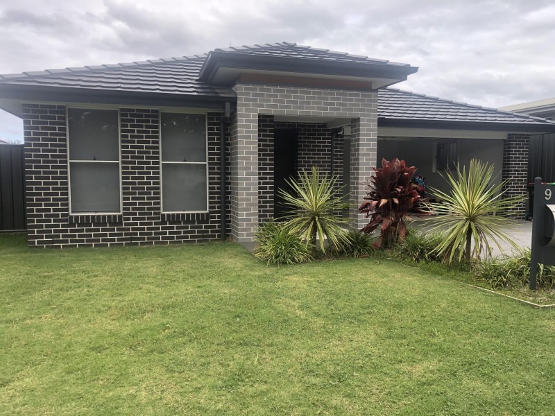 9 Sandcastle Drive, Sandy Beach NSW 2456